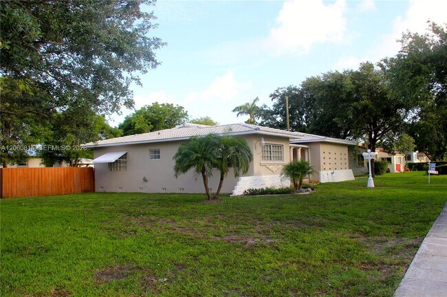 Building Photo - 70 Hammond Dr