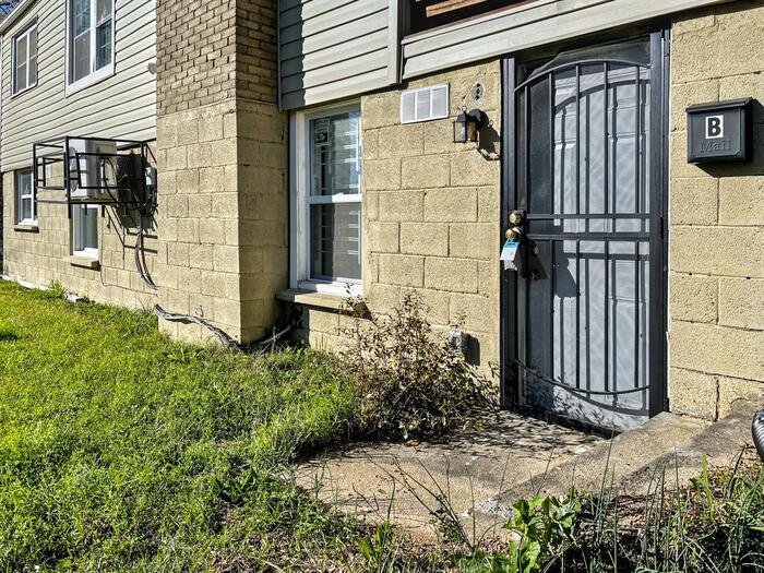 Foto principal - 8102 4th Ave S