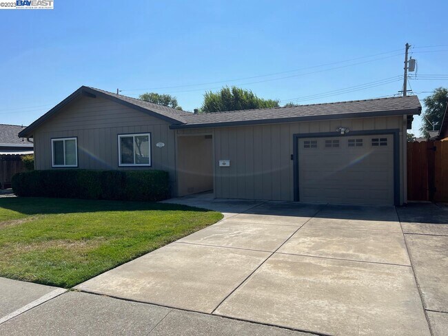 Building Photo - 7390 Kimball Ave
