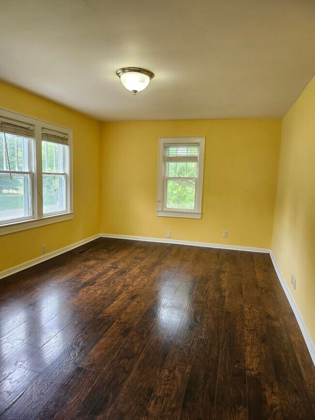 Foto del edificio - 2 Bedroom 1 Bath home near Stuart Heights ...