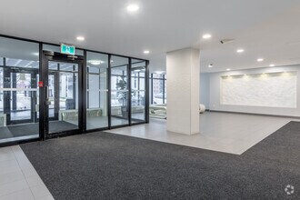 Lobby - 2233 - 2235 Hurontario Street