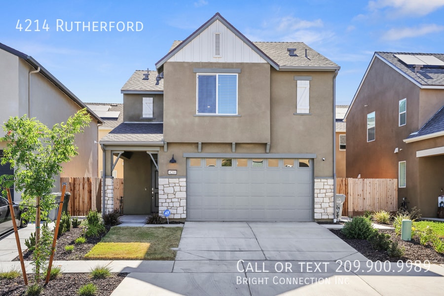 Photo - 4214 Rutherford -