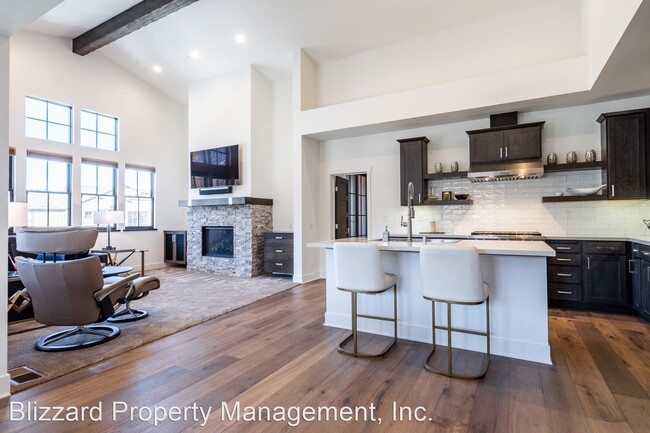 Building Photo - 3 br, 3 bath House - 1435 Boulder Creek Rd