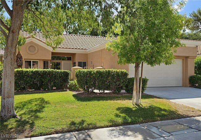 Foto del edificio - 8609 Glenmount Dr