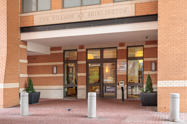 Foto del edificio - Shirlington Village Condominiums