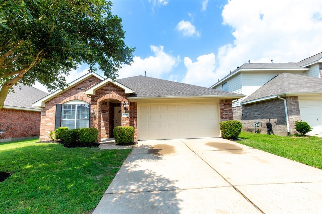 Foto principal - 6359 Bright Falls Ln