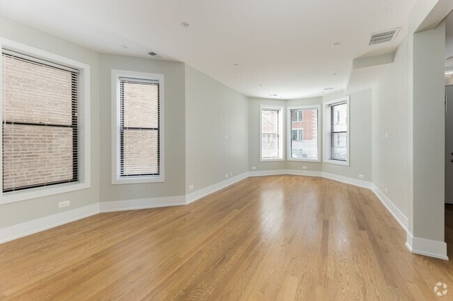Building Photo - 3525 N Wilton Ave