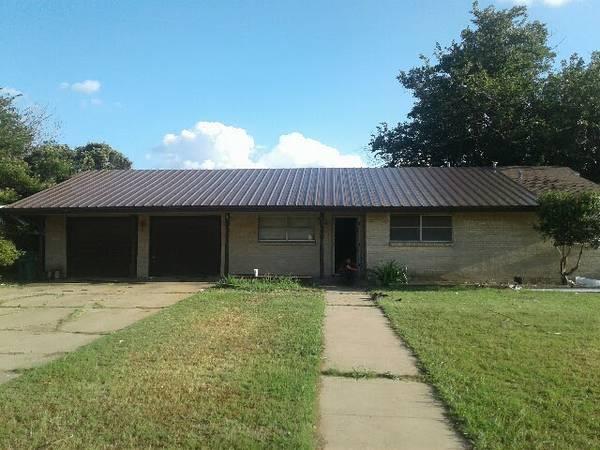 Primary Photo - 1003 W 15th St
