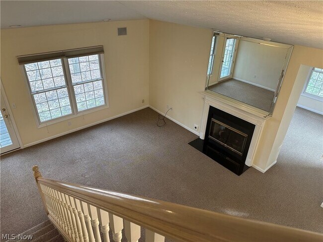 Building Photo - 475 Eagle Trce