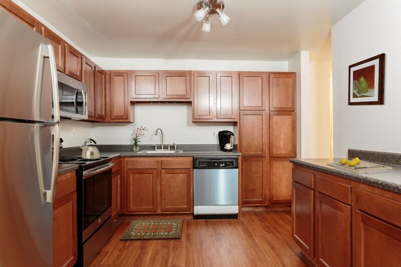 Meadowbrook Apartments Apartments in Slingerlands, NY