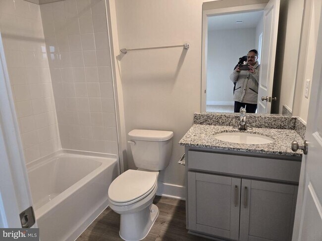 Foto del edificio - 151 Munsee Cir