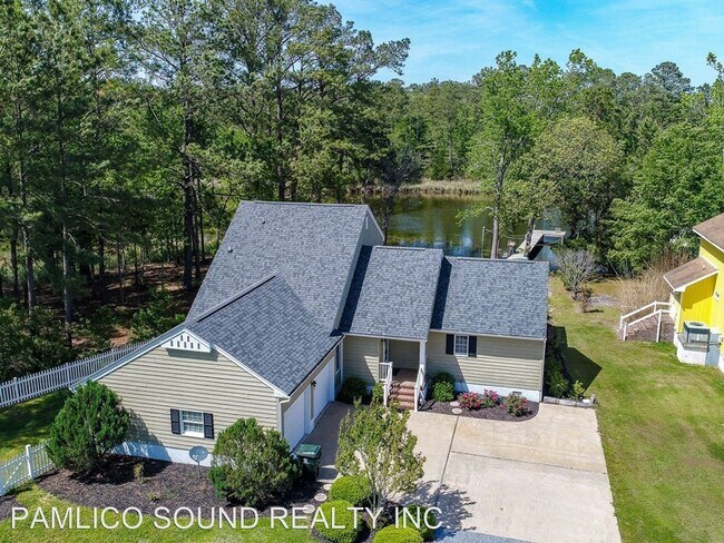 Foto del edificio - 3 br, 2.5 bath House - 1021 Pirates Cove C...