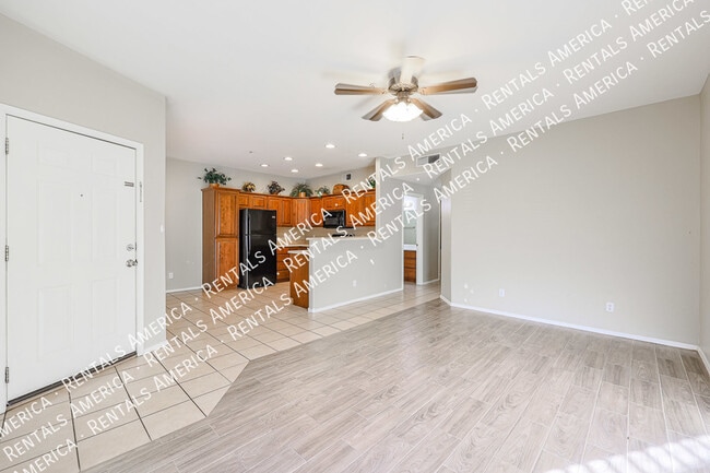 Building Photo - 510 W University Dr