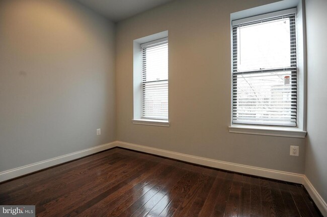 Building Photo - 1614 15th St NW