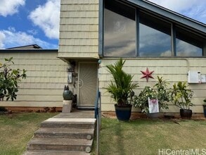 Building Photo - 94-216-216 Kealohi St