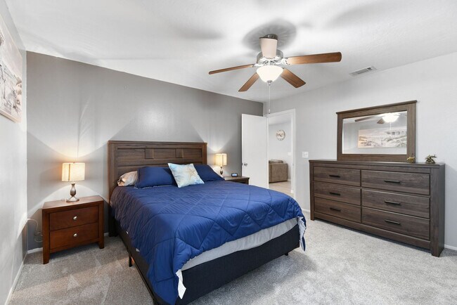 Foto del edificio - 2883 N Lockwood Meadows Blvd