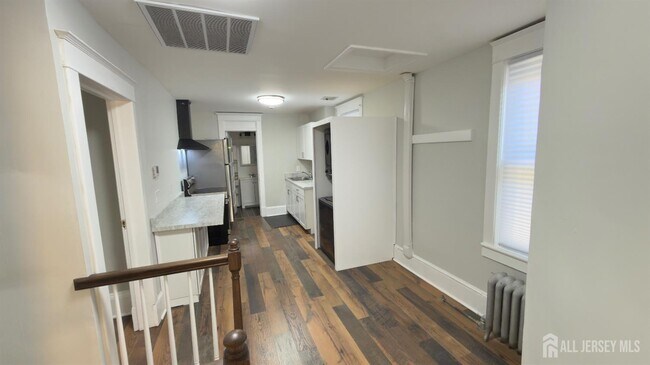 Foto del edificio - 55 Suydam St