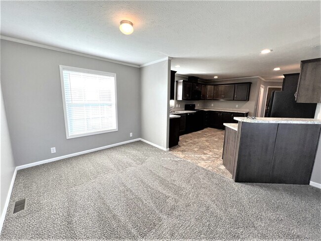 Building Photo - 5198 Sheffield Dr