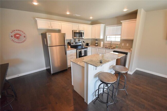 Foto del edificio - 2798 W Blackstone Crossing
