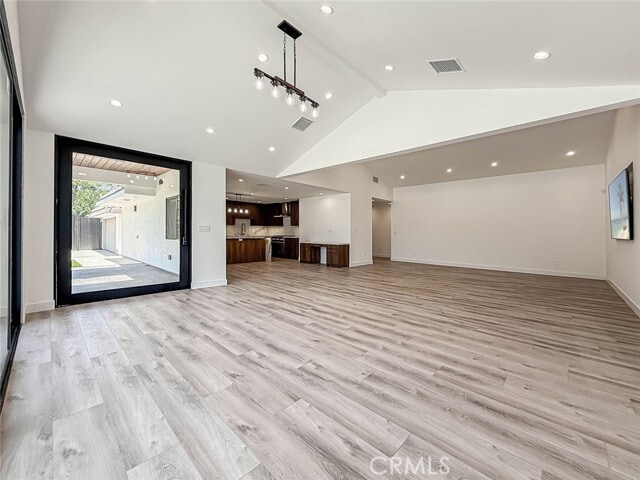 Building Photo - 22921 Dolorosa St