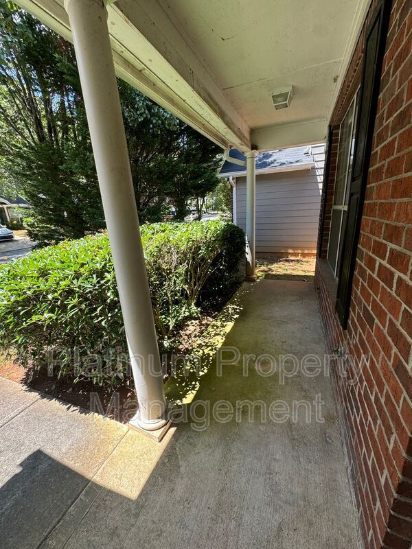Foto del edificio - 2262 Charleston Pointe SE