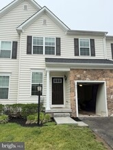 Building Photo - 423 Sweet Bay Ln