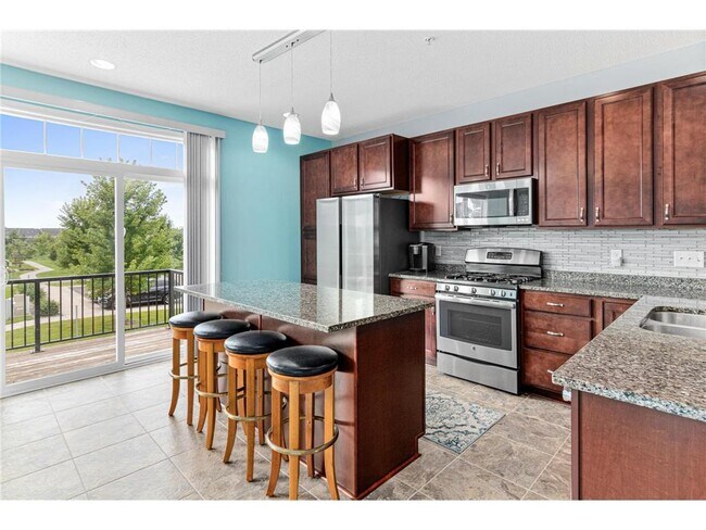 Foto del edificio - 5170 95th Ln N
