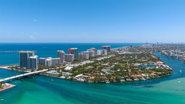 Foto del edificio - 10205 Collins Ave