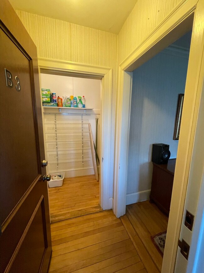 11 Ricker Park Unit B3, Portland, ME 04101 Condo for Rent in Portland, ME