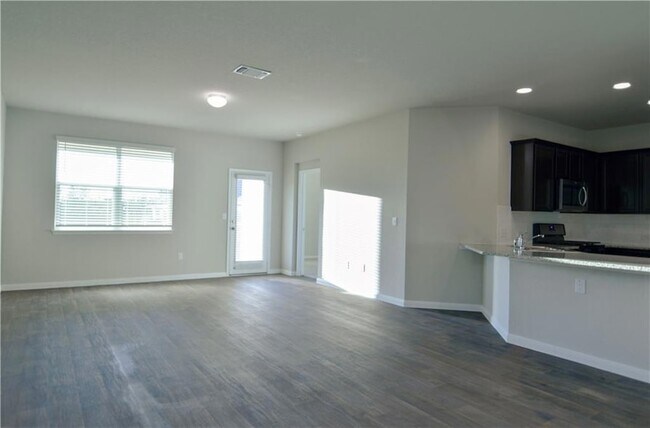 Foto del edificio - 117 Rochester Ln