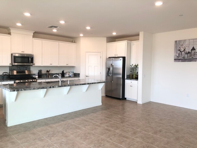 Building Photo - 9141 Buckeye Way
