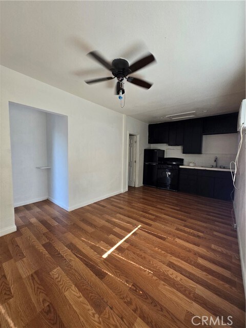 Foto del edificio - 1138 N D St