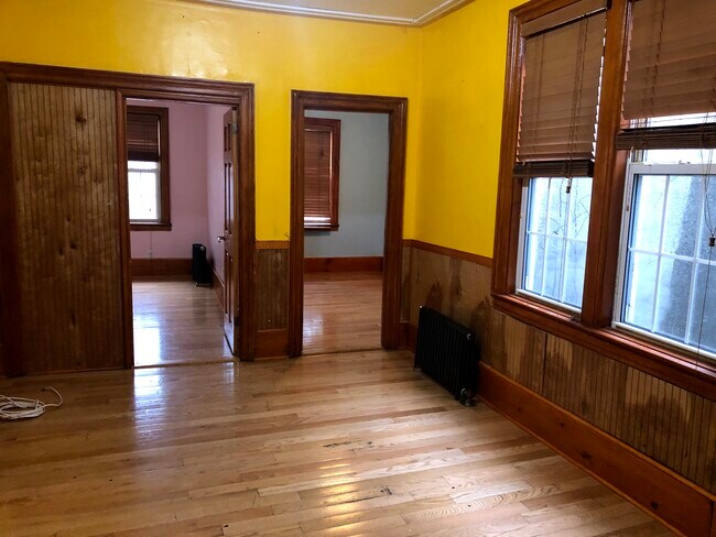 Livingroom - 3119 87th St