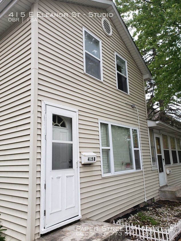 415 E Eleanor St Unit Studio, Thornton, IL 60476 Room for Rent in