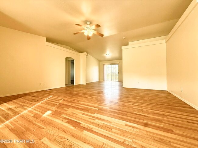 Foto del edificio - 9490 E Catalina Dr