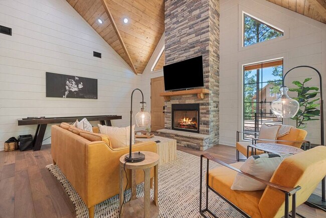 Foto del edificio - 42 Hickory Rdg Rd