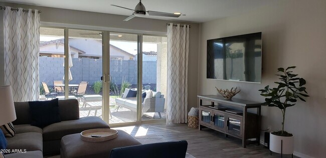 Foto del edificio - 29625 N 114th Ln