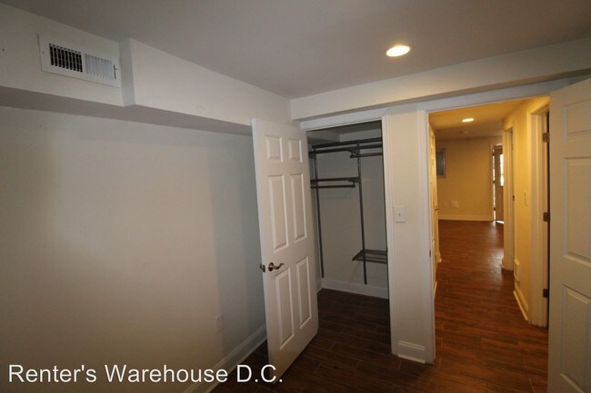 Building Photo - 2 br, 1 bath House - 2520 12th Street Unit B