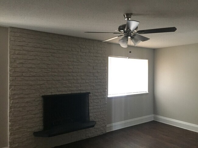 Foto del edificio - 2416 SW 76th St
