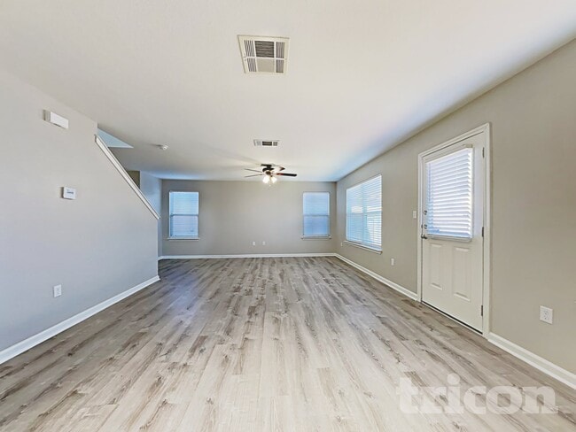 Building Photo - 15102 Verela Dr