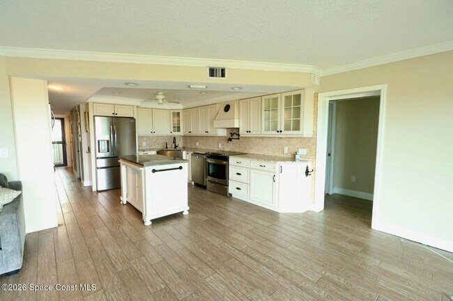 Foto del edificio - 650 N Atlantic Ave