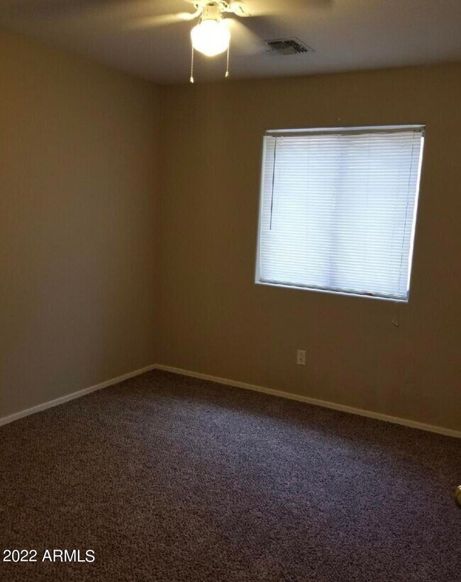 Building Photo - 14227 W Windrose Dr