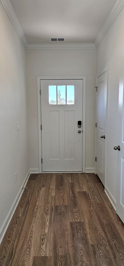 Foto del edificio - 3 Bed | 2.5 Bath | 2-Car Garage | Brand-New Waterside Home