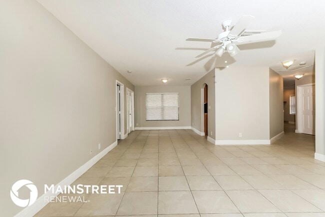 Building Photo - 17413 42nd Rd N