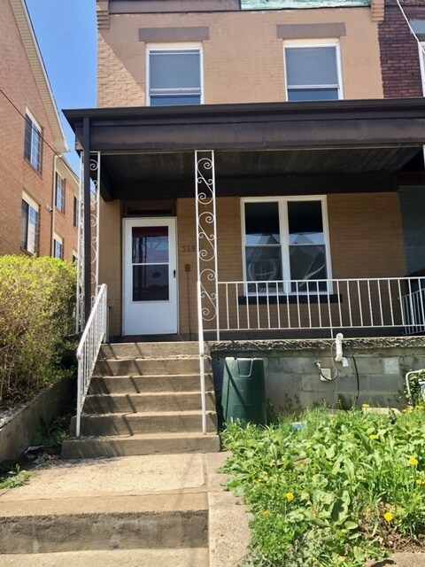 Foto principal - 3293 Dawson St