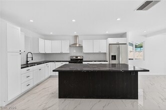 Building Photo - 4578 Churchfield Cir