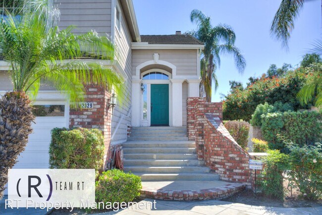 Foto del edificio - 4 br, 3 bath House - 2029 Vista Del Sol