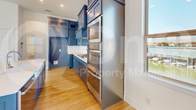 Foto del edificio - 9223 Easy St