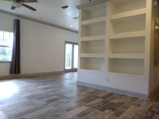 Building Photo - Great Winter Park Rental