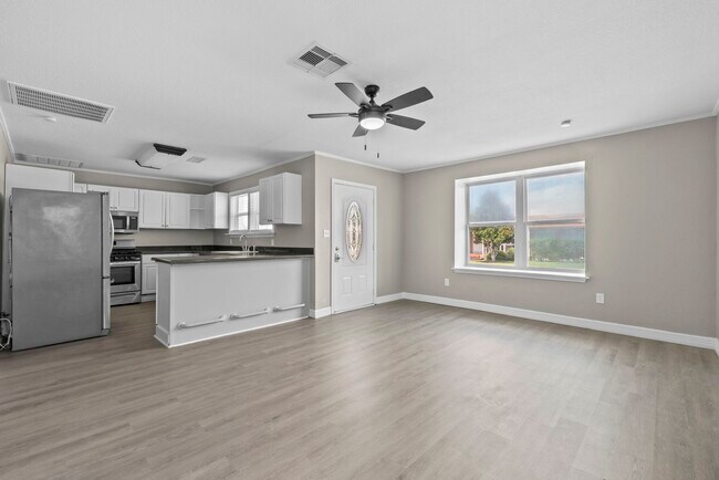 Foto del edificio - 5309 Perry Ave
